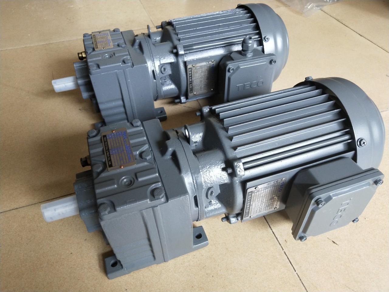 R107減速機 R系列減速機 RF107 R107F RX107 RX107F