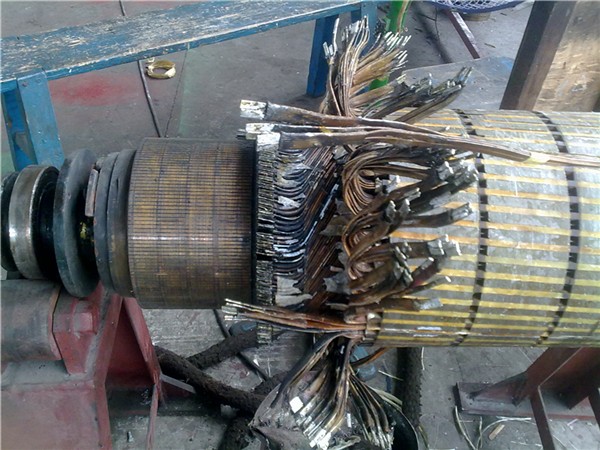 步進電機只能夠由數(shù)字信號控制運行的
