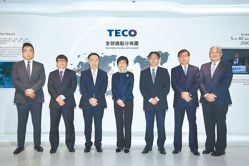 東元電機在財務(wù)、經(jīng)營團隊，良好的投資人關(guān)係以及企業(yè)社會責任的舉措等各方面皆有杰出成果，而榮獲肯定。圖／業(yè)者提供